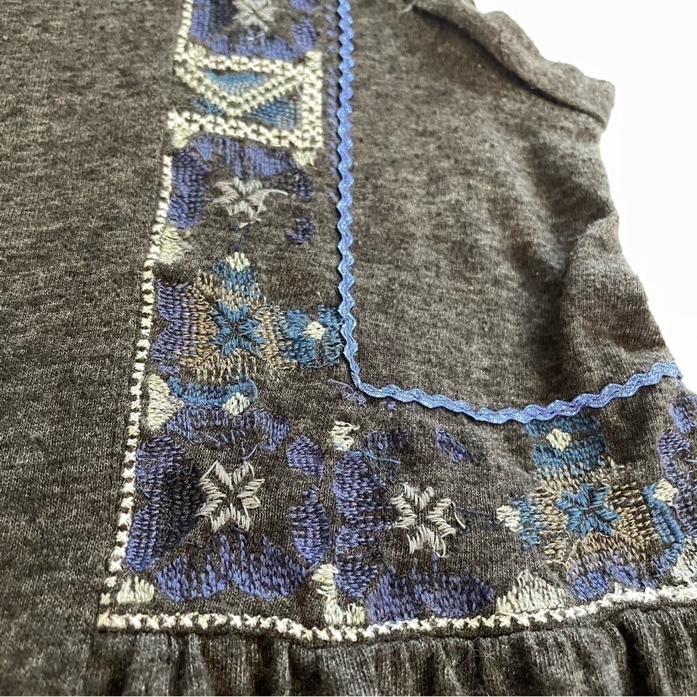 Free People Marcy Tank Charcoal Gray Blue Embroidered Details Boho Shirt Sz SM - Picture 9 of 15